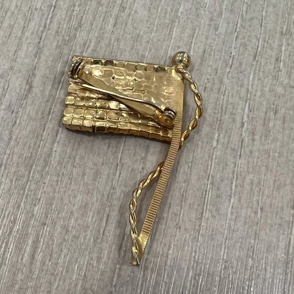 Vintage rhinestone usa